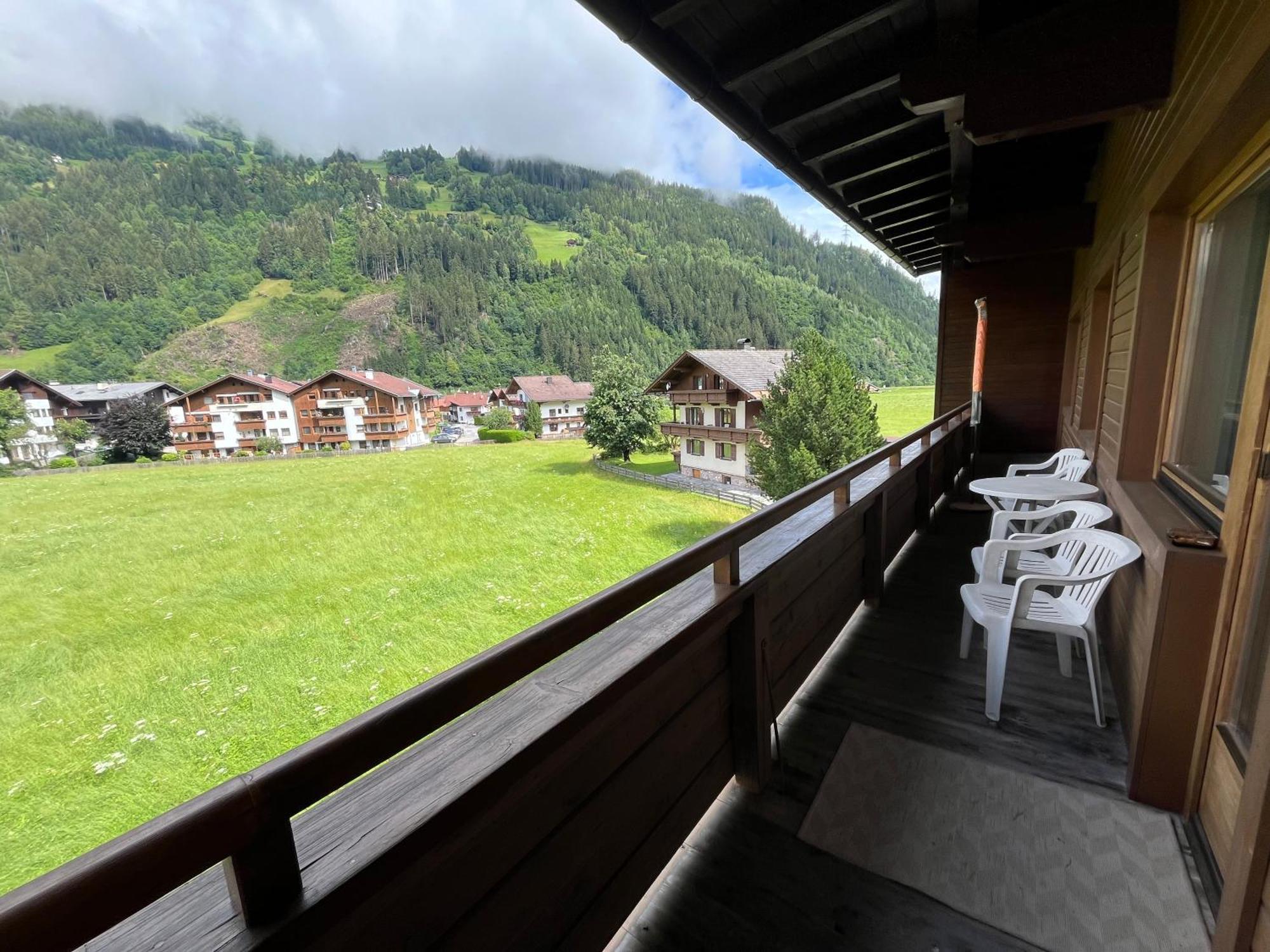 Zell Views Apartments Zell am Ziller Ngoại thất bức ảnh