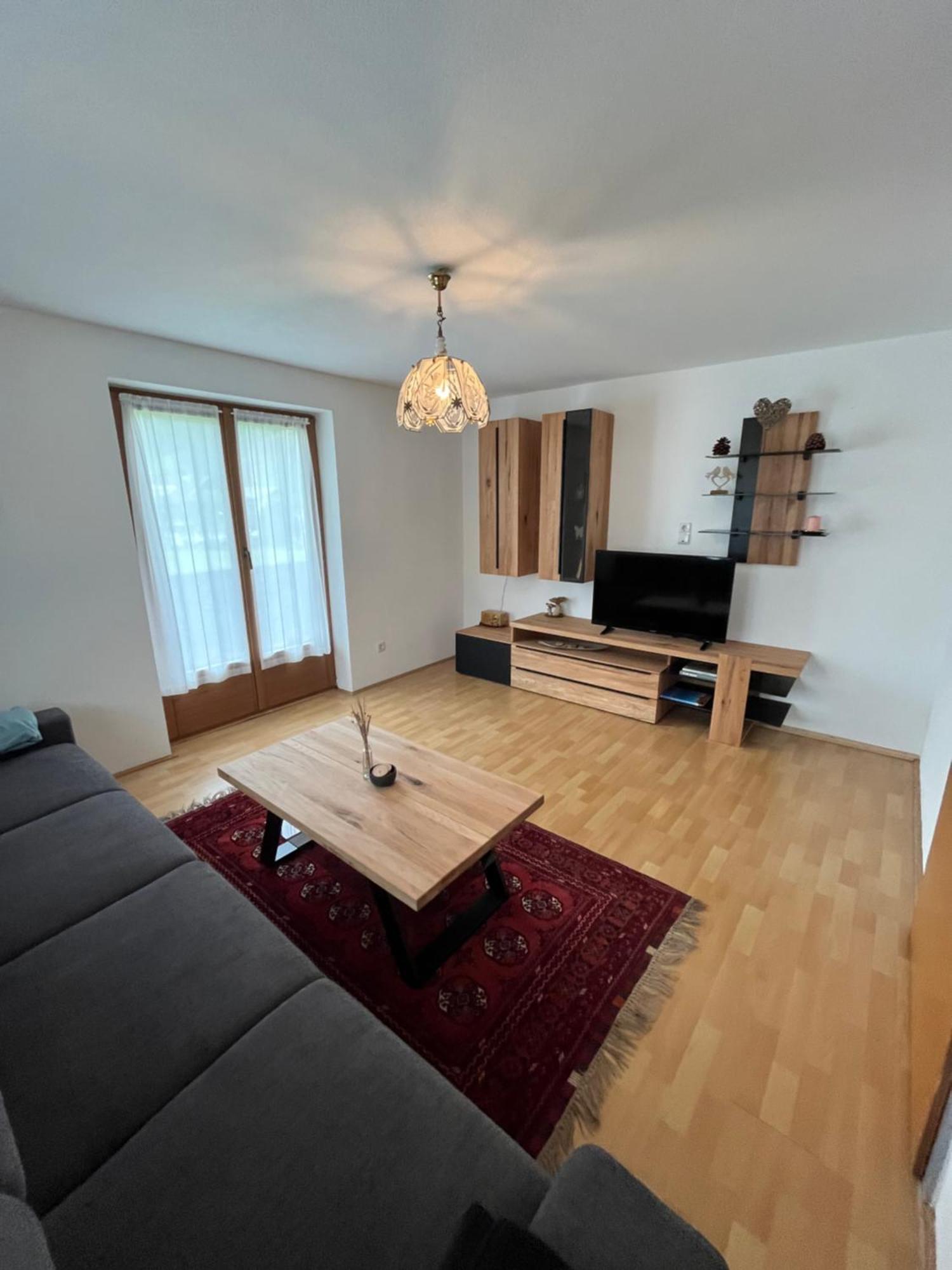 Zell Views Apartments Zell am Ziller Ngoại thất bức ảnh